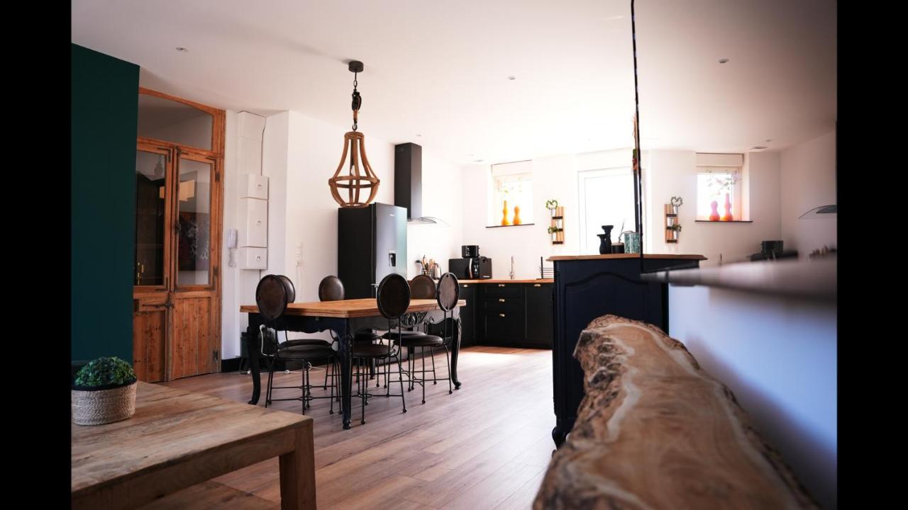 Les Charmes De Liege Apartment Valenciennes Exterior foto